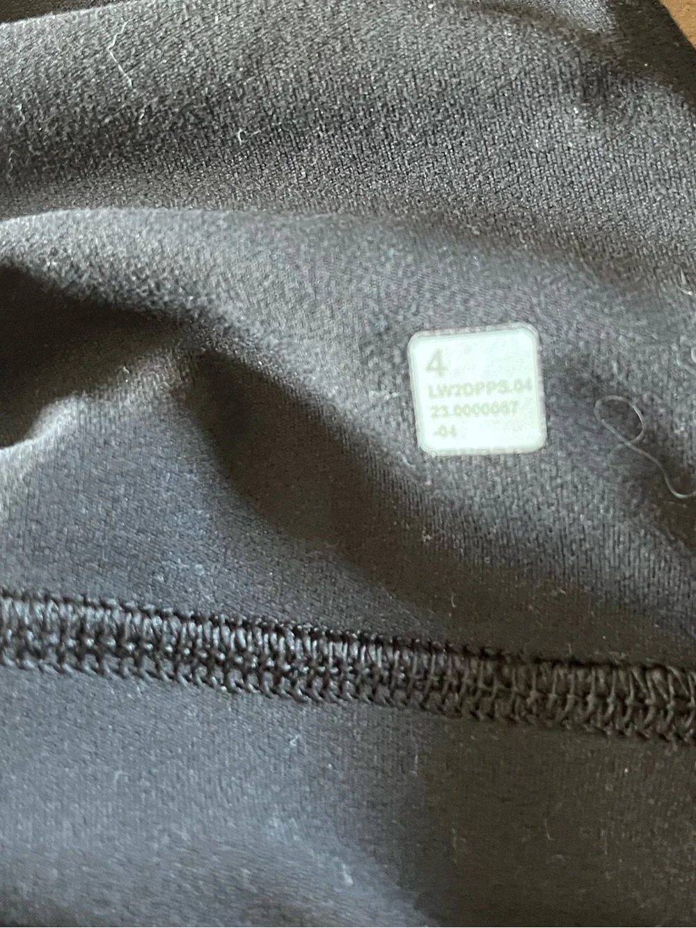 Lululemon One Shoulder Sports Bra Black Size 4